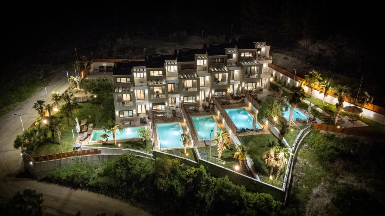 Pefkohori Golden Mountain Beach Villas Eksteriør billede