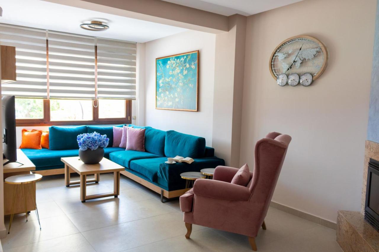 Pefkohori Golden Mountain Beach Villas Eksteriør billede