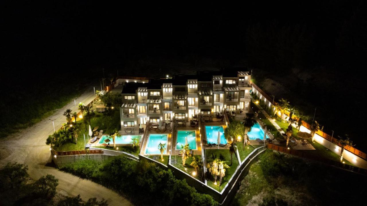 Pefkohori Golden Mountain Beach Villas Eksteriør billede